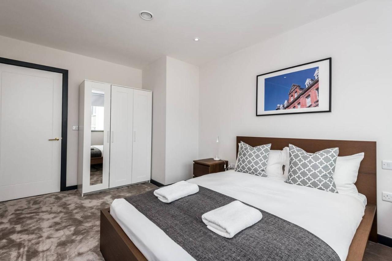 Waterfront Apartment With View Of Liver Building Λίβερπουλ Εξωτερικό φωτογραφία